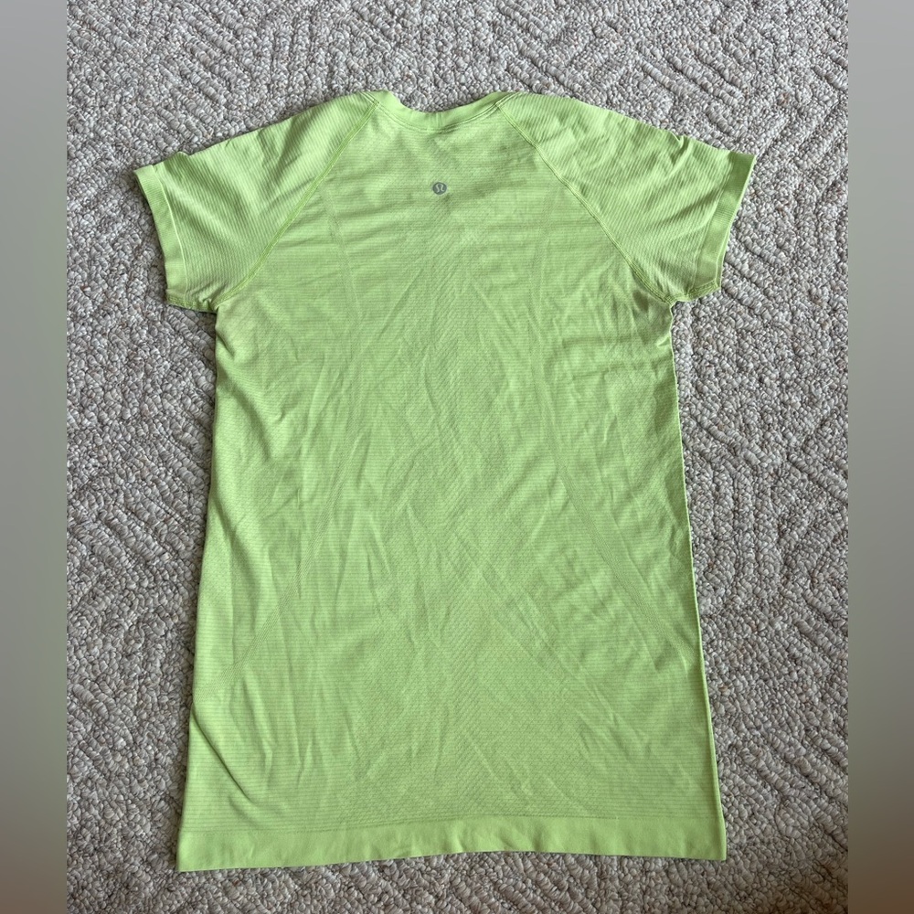 Lululemon Swiftly - Picture 2 of 2